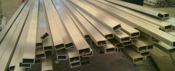 Steel rectangular pipes