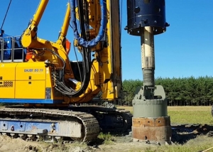 Casing piles