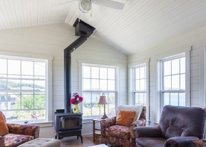 Chimney pipe passage through the ceiling